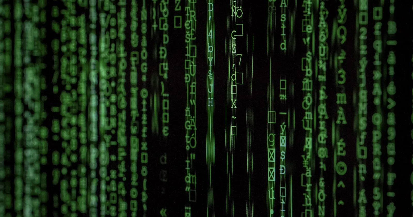 AI Translation und Localization 2026 fuer Schweizer SaaS-Scale-Ups, Banken und Multi-Language-Stacks — DeepL, Lokalise AI, Smartling, Crowdin AI, Phrase und Azure AI Translator orchestriert von ATLAS